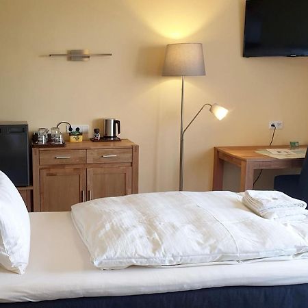 Bed And Breakfast Am Hoehenweg วาร์ชไตน์ ภายนอก รูปภาพ