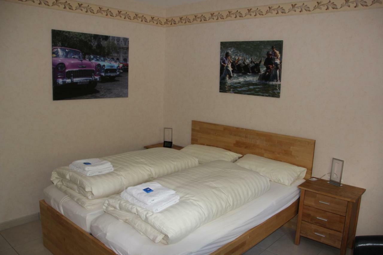 Bed And Breakfast Am Hoehenweg วาร์ชไตน์ ภายนอก รูปภาพ