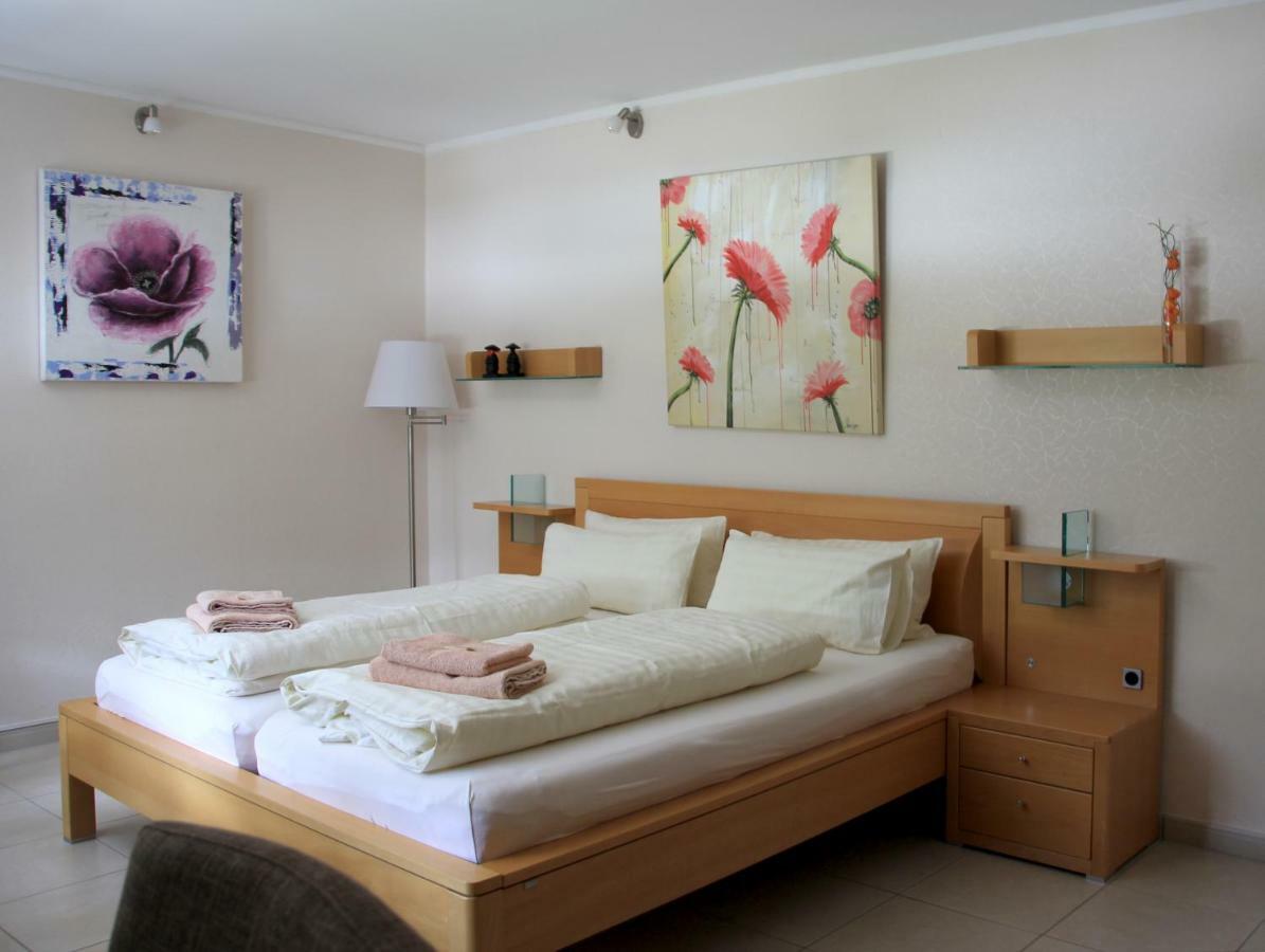 Bed And Breakfast Am Hoehenweg วาร์ชไตน์ ภายนอก รูปภาพ